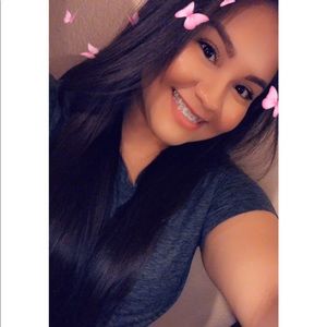 Meet your Posher, Abigail